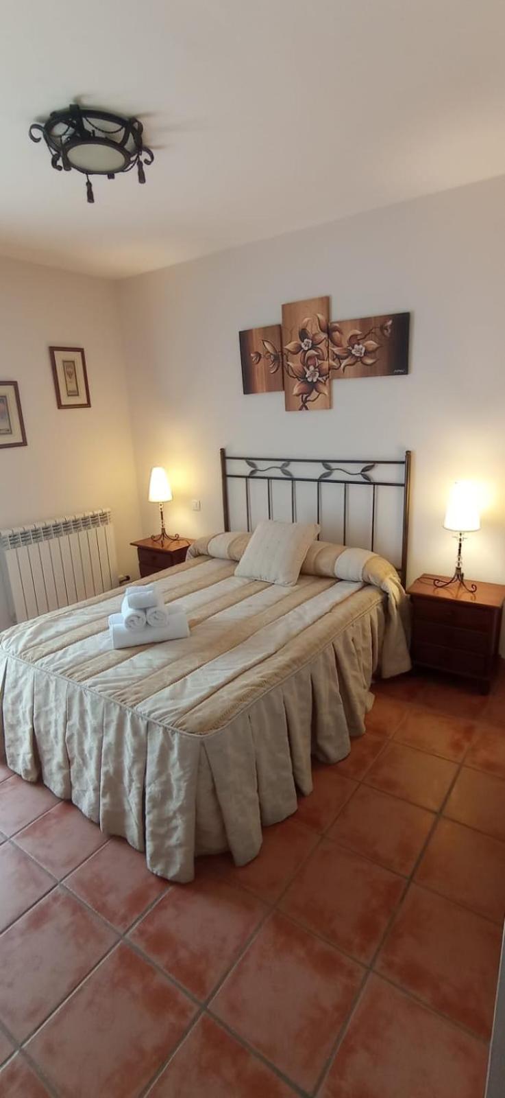 La Del Horno Hotel *